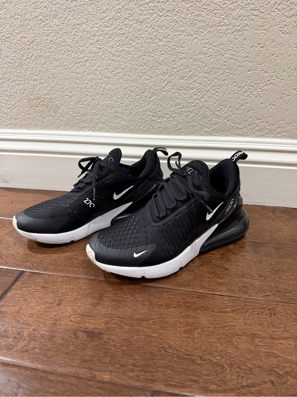Nike Air Max 270